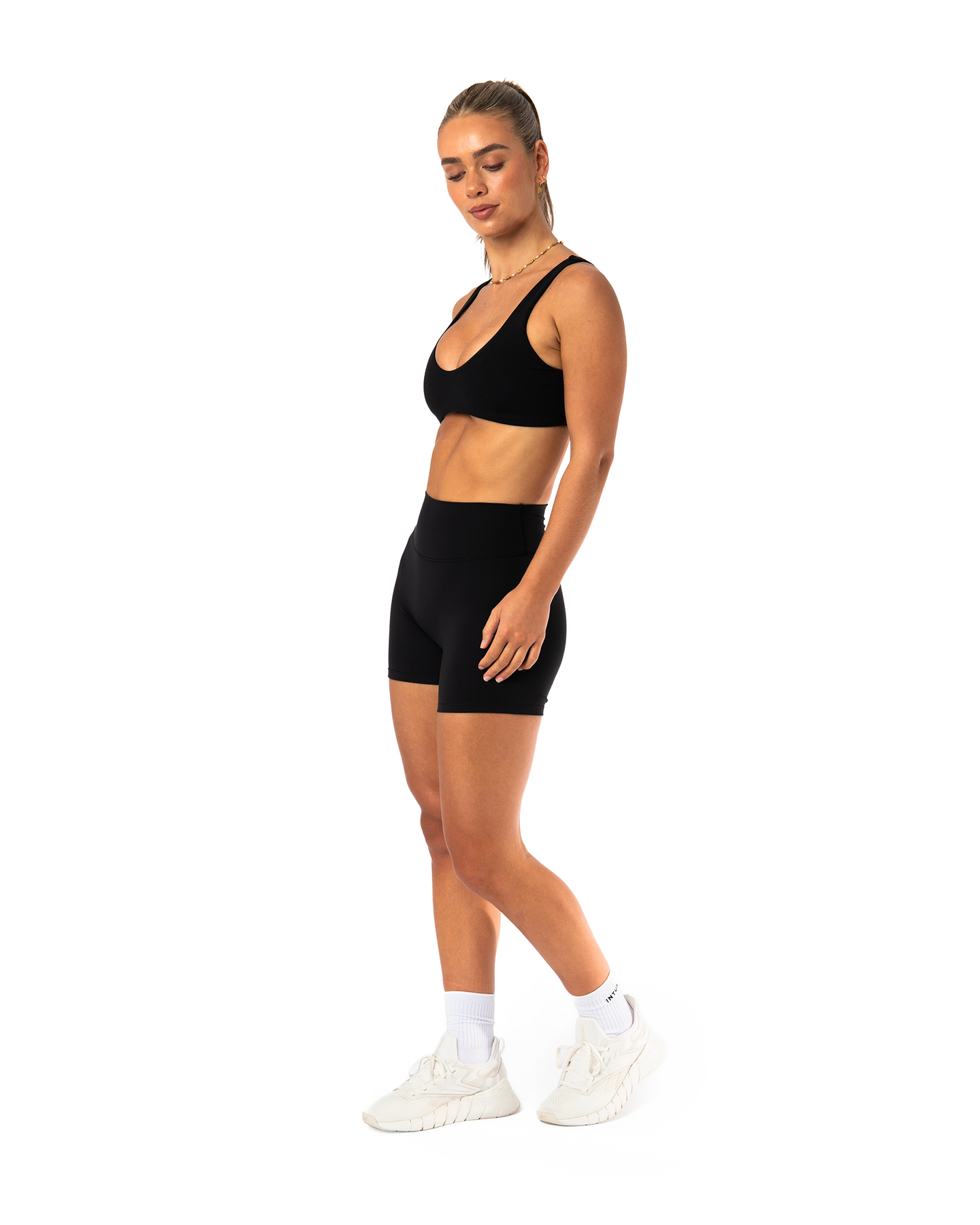 Delphine Crop
